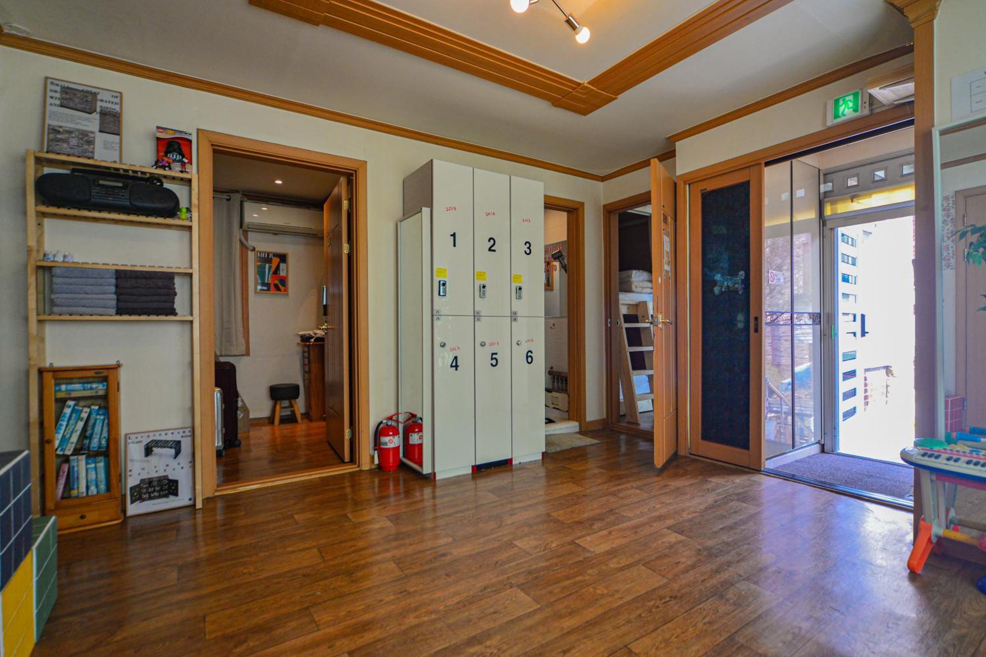 Helloworld Guesthouse Szöul Kültér fotó