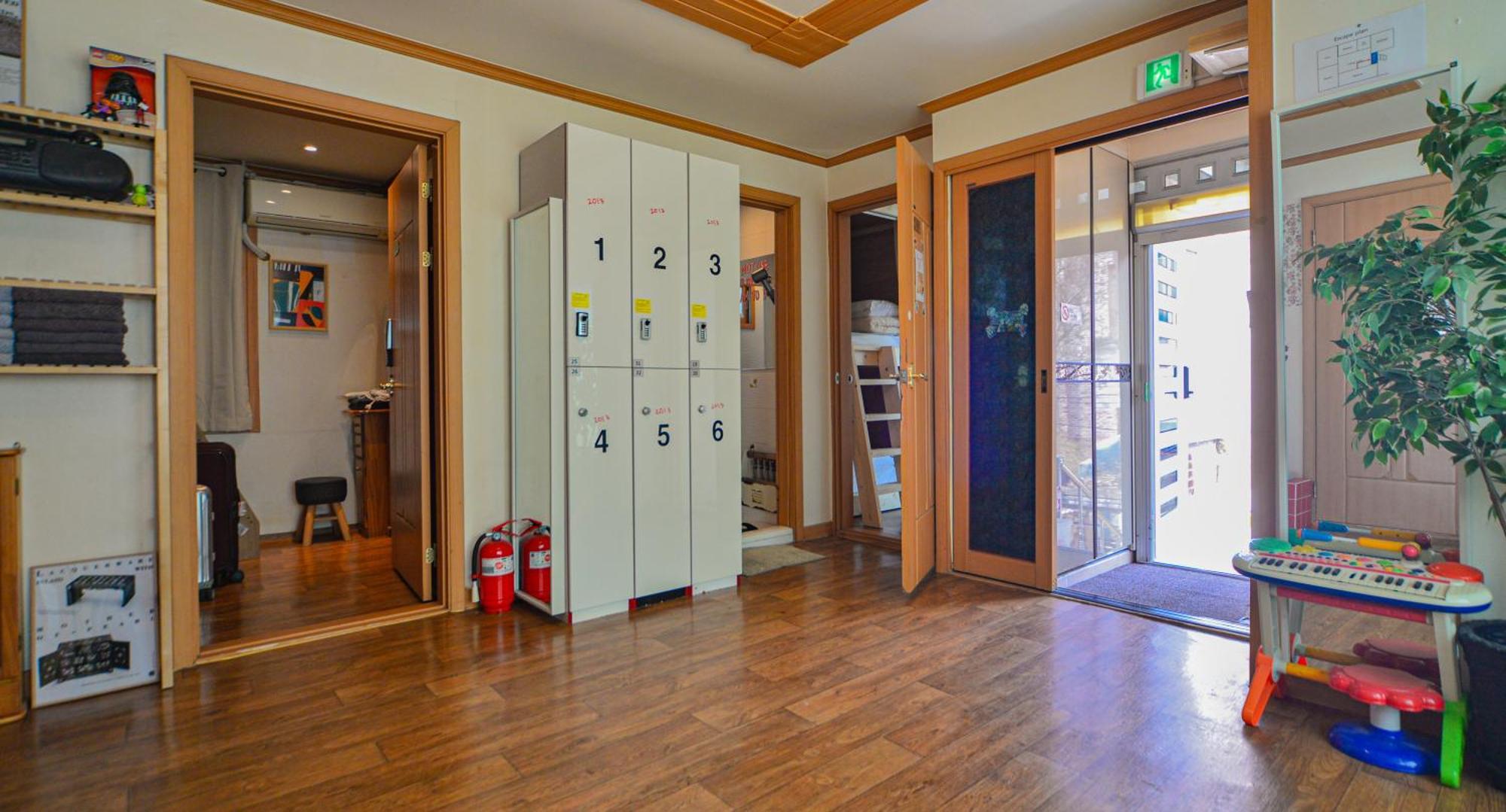 Helloworld Guesthouse Szöul Kültér fotó