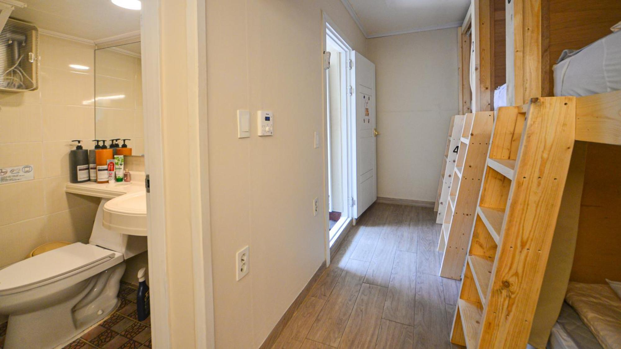 Helloworld Guesthouse Szöul Kültér fotó